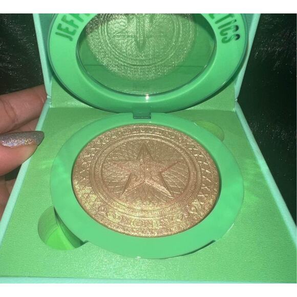 Jeffree Star Extreme Frost Highlighter Cold Hard Cash - Picture 1 of 3